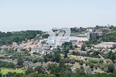 Prédio para Venda em Carnaxide e Queijas