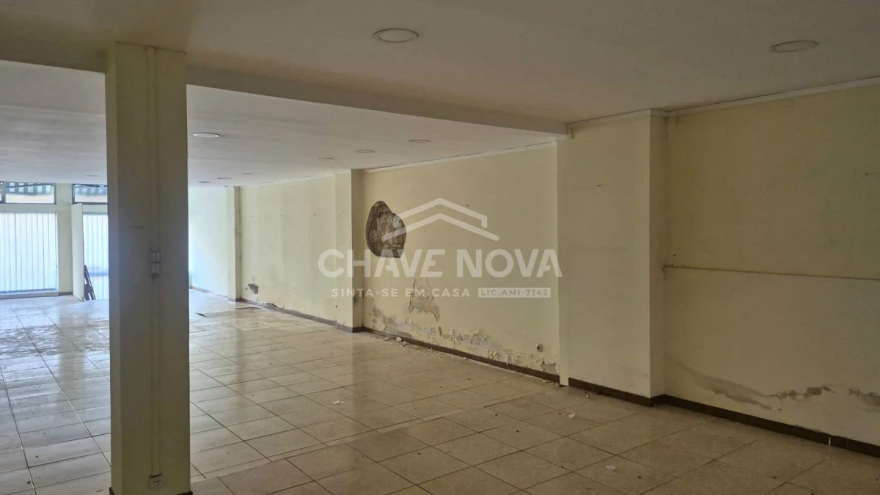 Loja para Venda em Espinho Foto 5