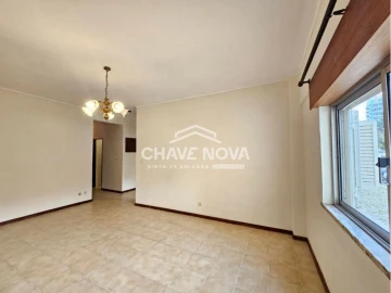 Apartamento T3 para Venda em Loures