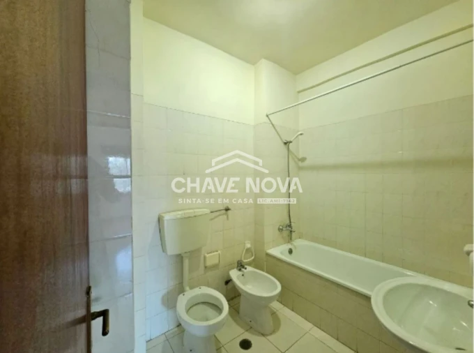 Apartamento T3 para Venda em Loures Foto 7