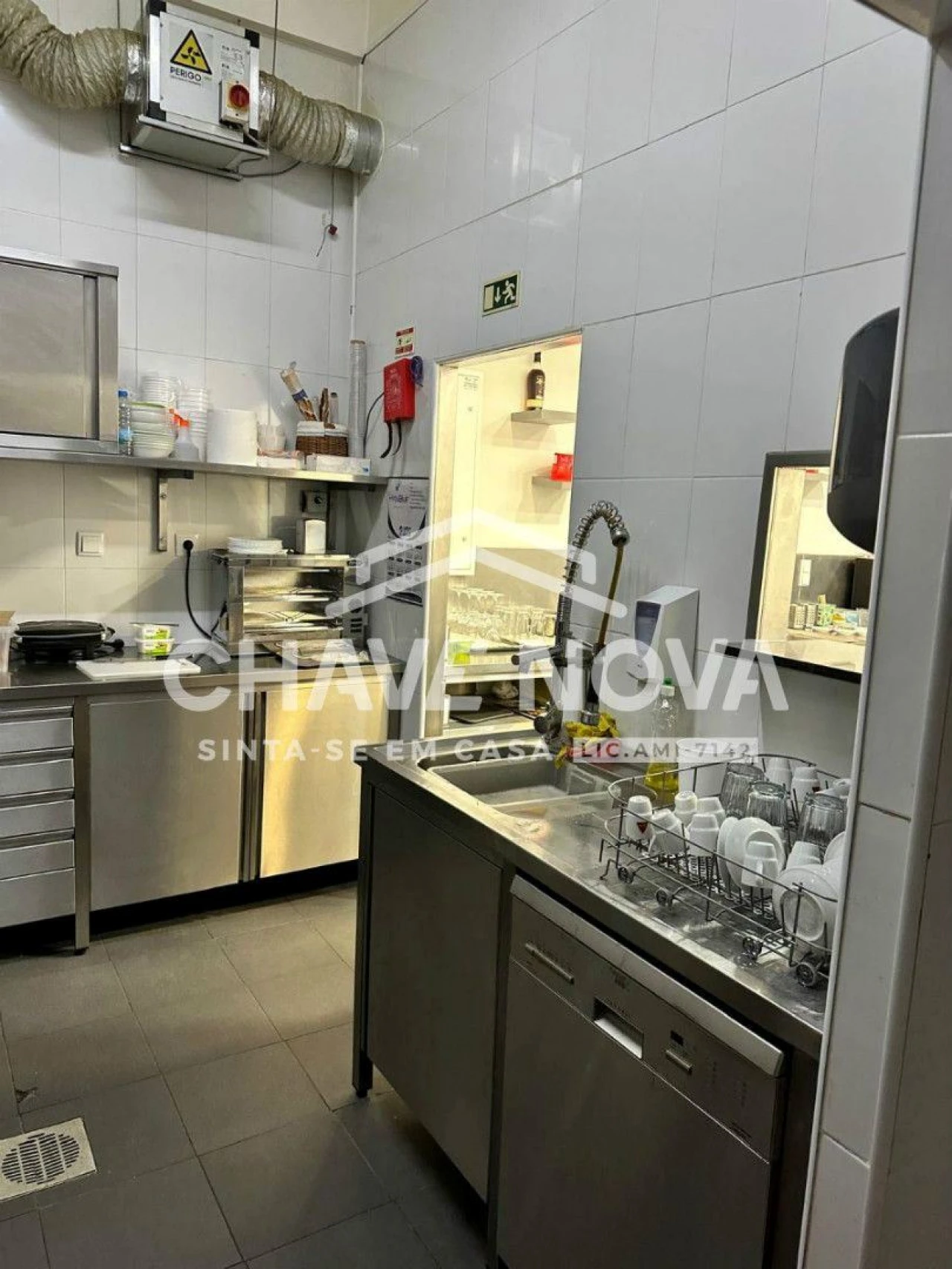 Loja para Trespasse em Póvoa de Santo Adrião e Olival Basto Foto 10