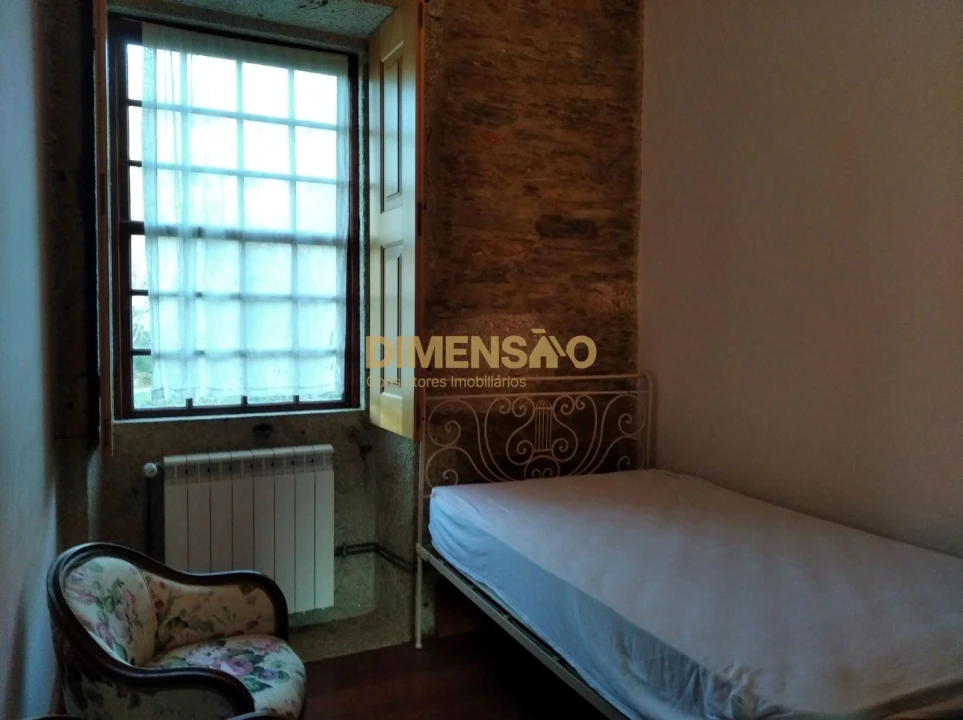 Moradia T5 para Venda em Venade e Azevedo Foto 9