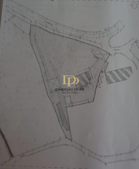 Moradia T5 para Venda em Venade e Azevedo