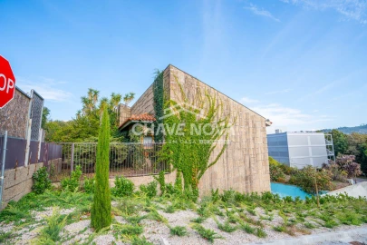 Moradia T4 para Venda em Azurem