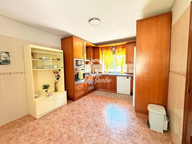 Moradia T3 para Venda em Antas Foto 19