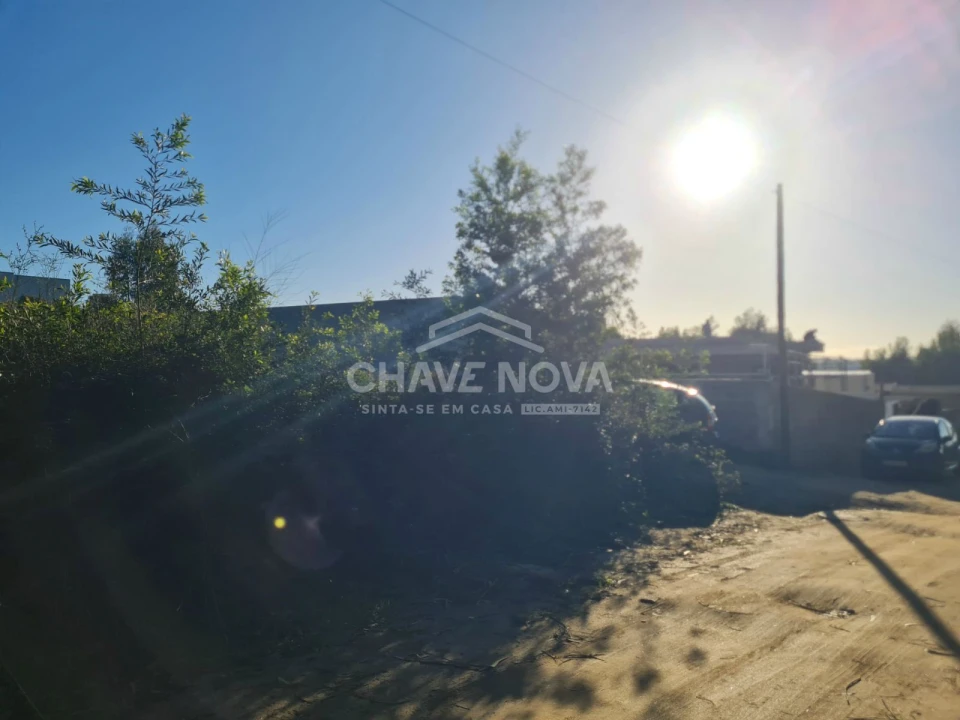 Moradia T3 para Venda em Mozelos Foto 9