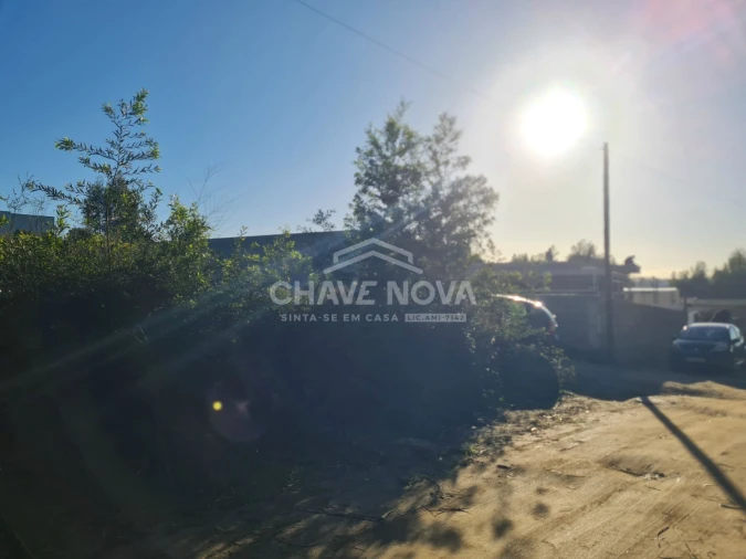 Moradia T3 para Venda em Mozelos Foto 9