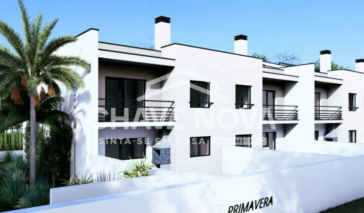Moradia T4 para Venda em Parceiros e Azoia Foto 11