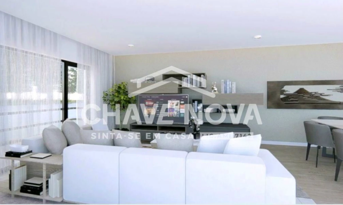 Moradia T4 para Venda em Parceiros e Azoia Foto 16