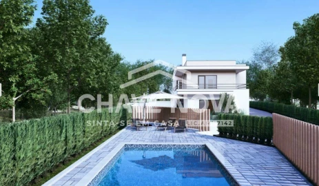 Moradia T4 para Venda em Parceiros e Azoia