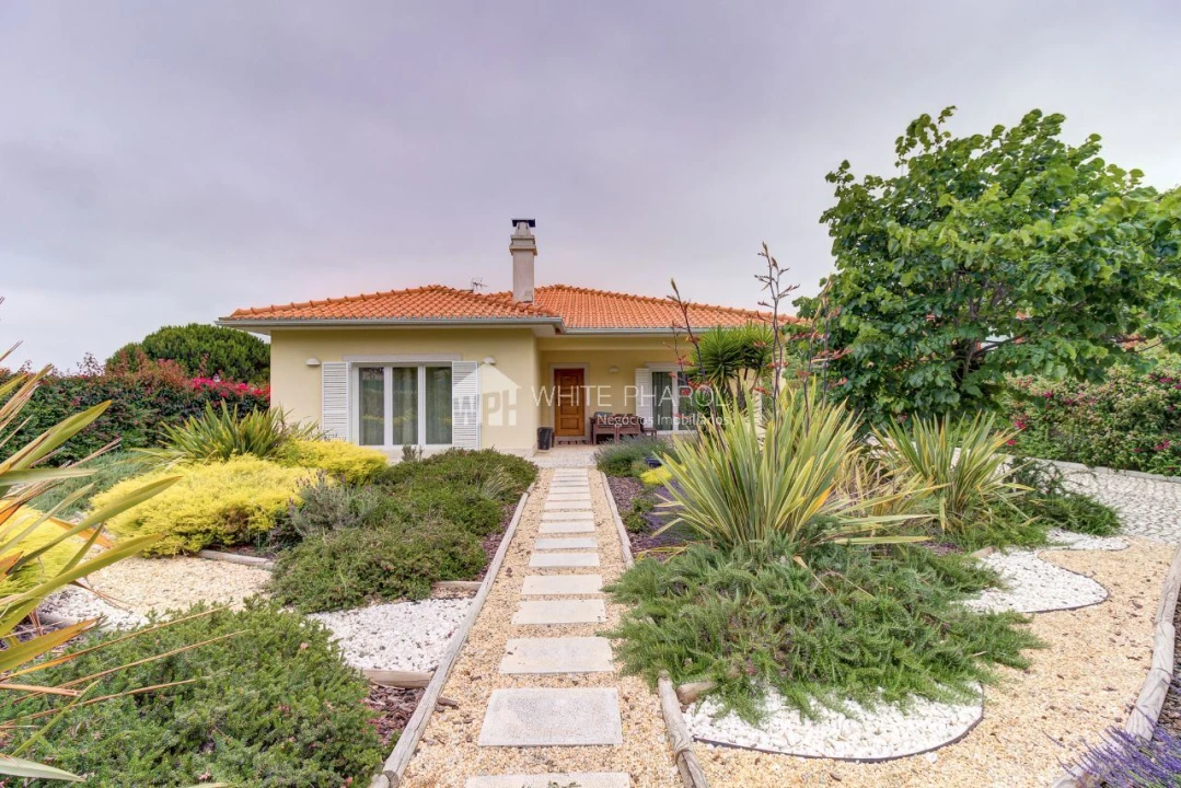 Moradia T4 para Venda em Sesimbra (Castelo) Foto 5