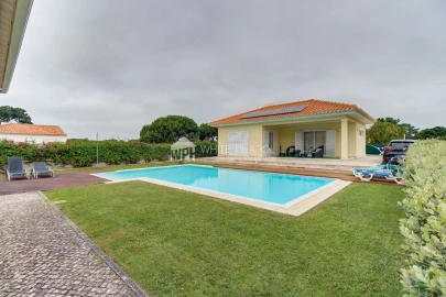 Moradia T4 para Venda em Sesimbra (Castelo)