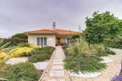 Moradia T4 para Venda em Sesimbra (Castelo)