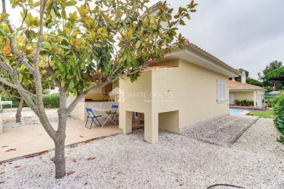 Moradia T4 para Venda em Sesimbra (Castelo)