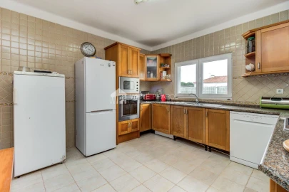 Moradia T4 para Venda em Sesimbra (Castelo)