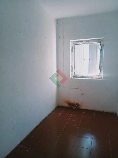 Moradia T4 para Venda em São Facundo e Vale das Mós