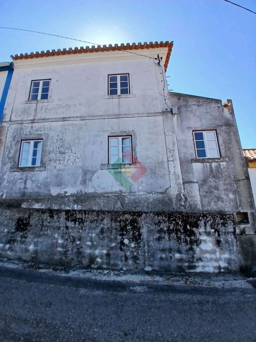 Moradia T4 para Venda em São Facundo e Vale das Mós Foto 5