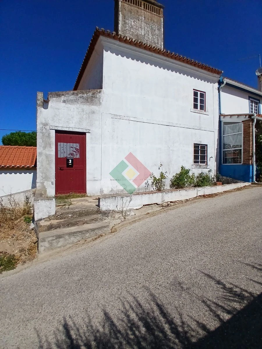 Moradia T4 para Venda em São Facundo e Vale das Mós Foto 7