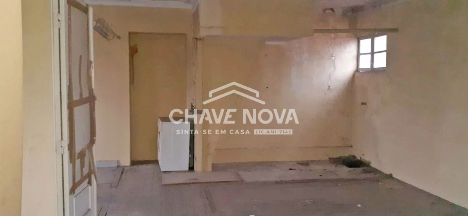 Negócio para Venda em Arrifana Foto 11