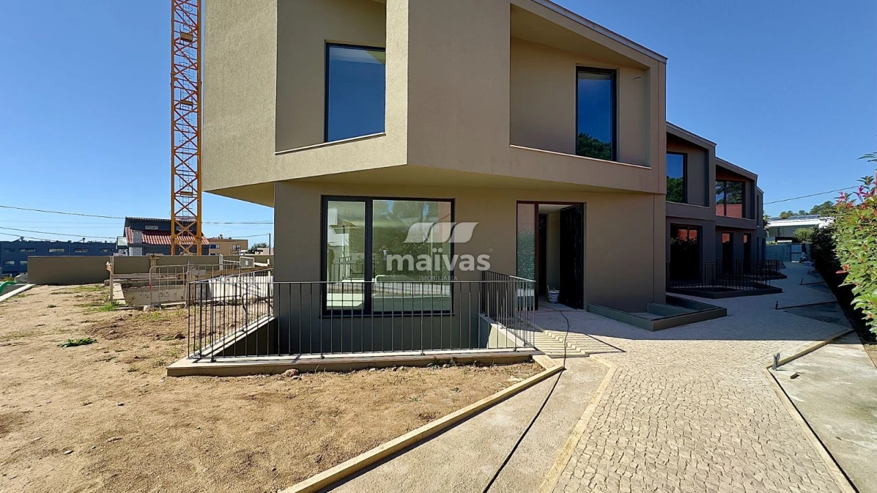 Moradia T3 para Venda em Canidelo Foto 34