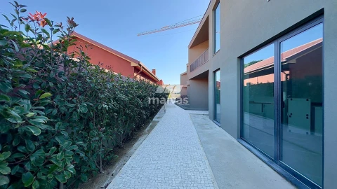 Moradia T3 para Venda em Canidelo