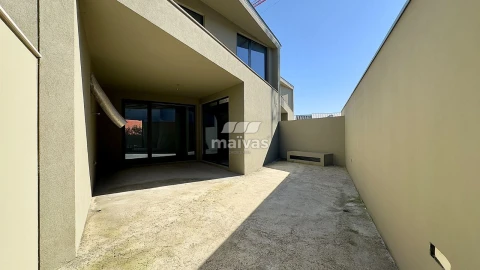 Moradia T3 para Venda em Canidelo