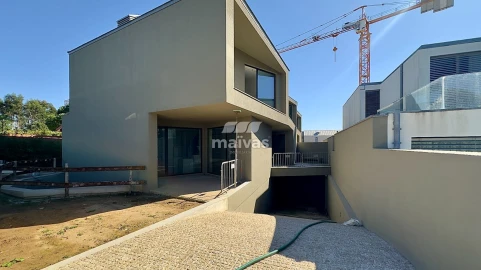 Moradia T3 para Venda em Canidelo