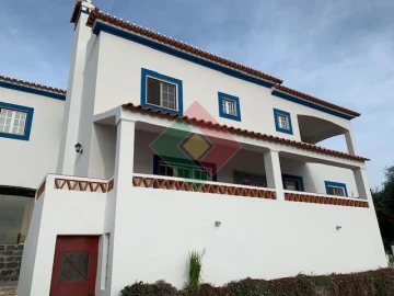 Moradia T3 para Venda em São Salvador da Aramenha