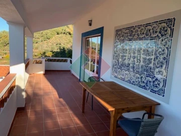 Moradia T3 para Venda em São Salvador da Aramenha