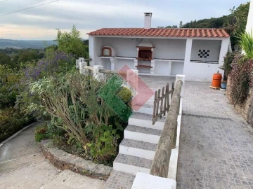 Moradia T3 para Venda em São Salvador da Aramenha