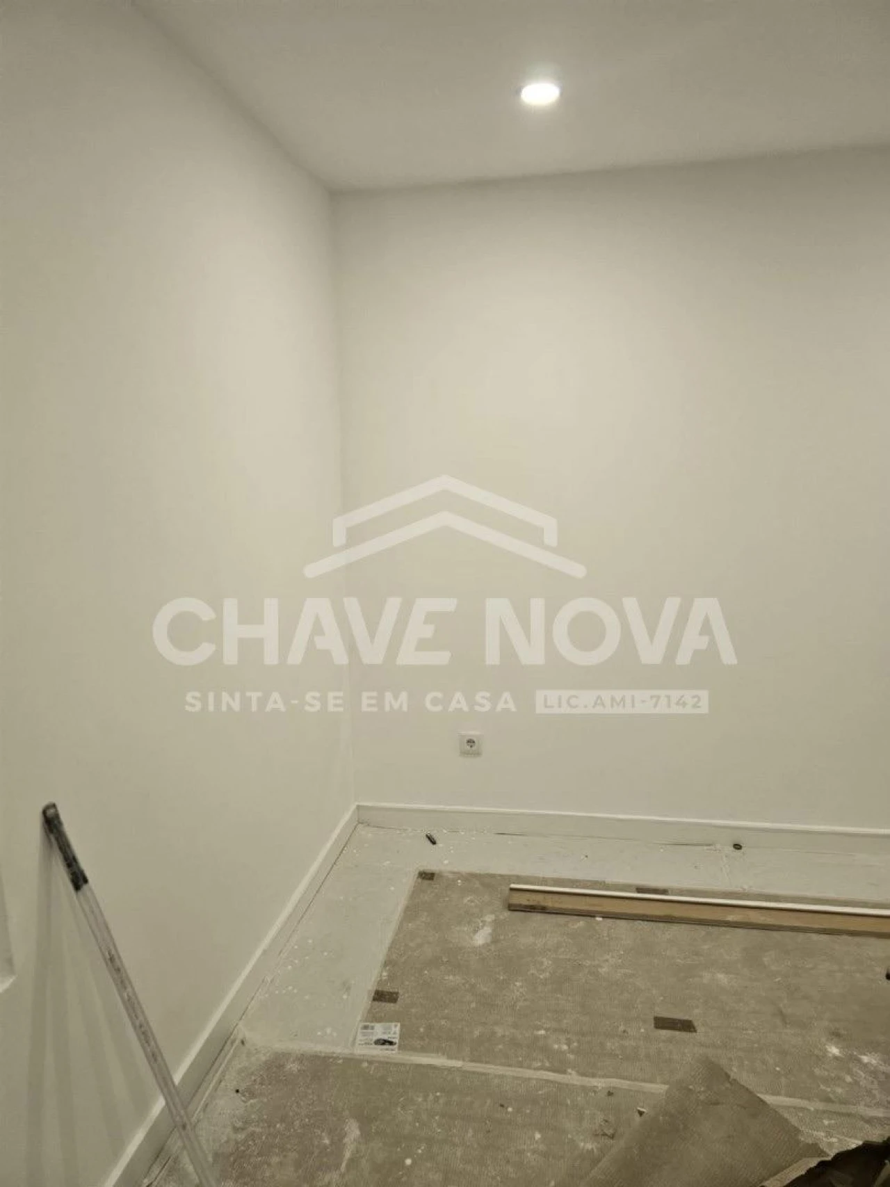 Moradia T15 para Venda em Canidelo Foto 5