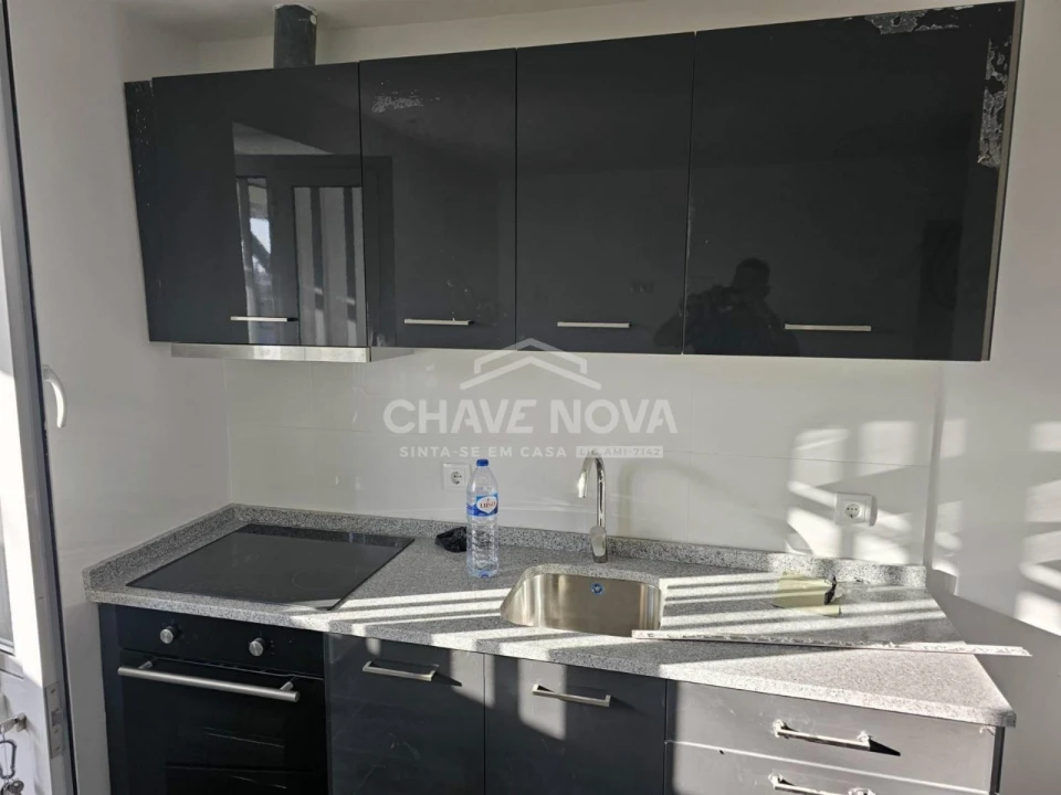 Moradia T15 para Venda em Canidelo Foto 9