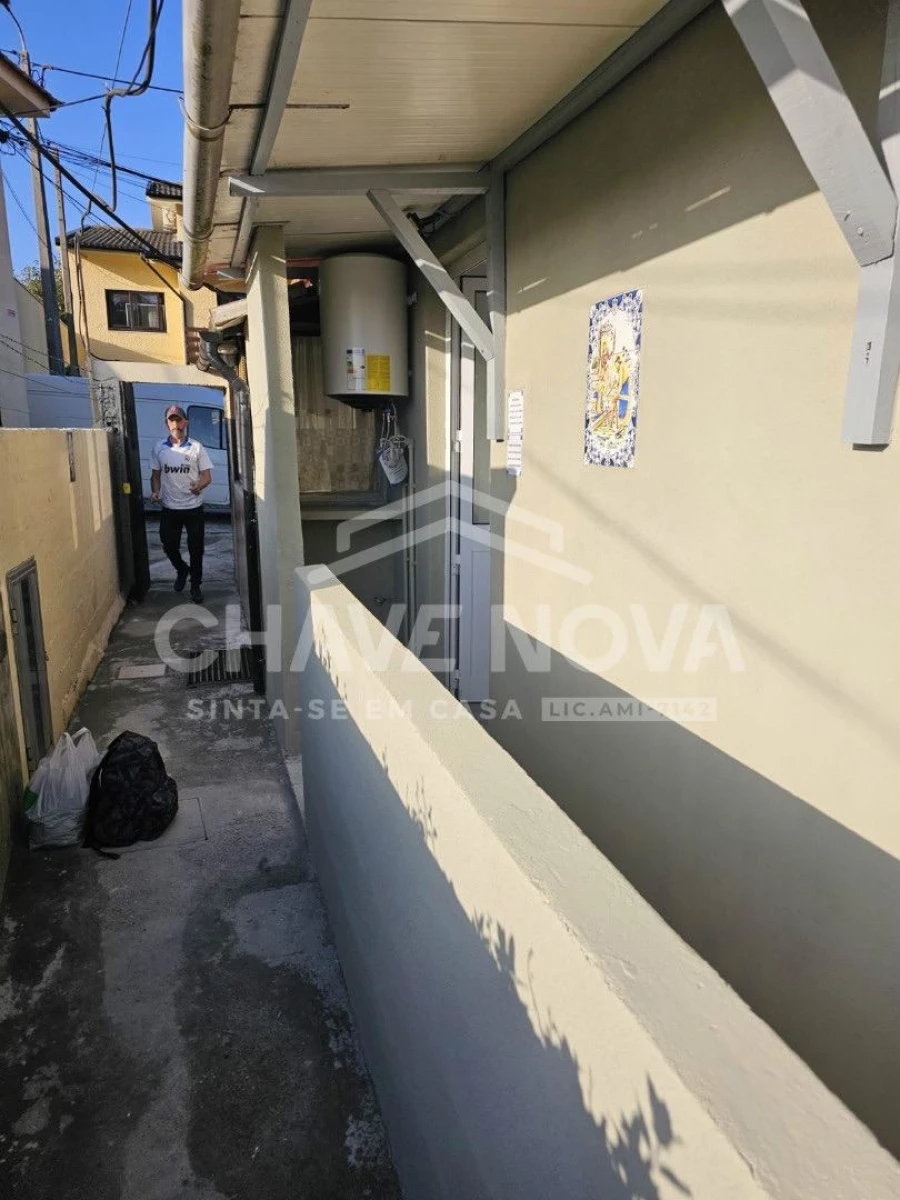 Moradia T15 para Venda em Canidelo Foto 4