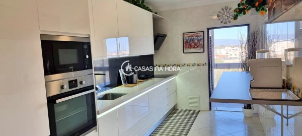 Apartamento T3 para Venda em Portimão