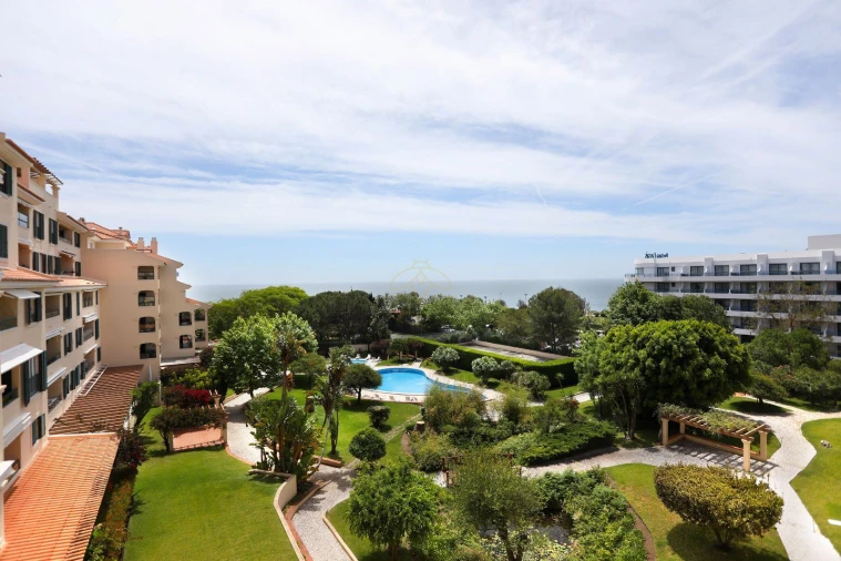 Apartamento T2 para Venda em Cascais e Estoril Foto 2