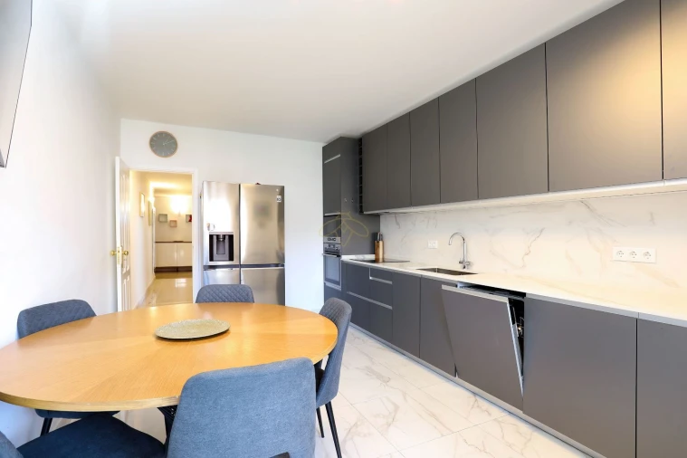 Apartamento T2 para Venda em Cascais e Estoril Foto 8