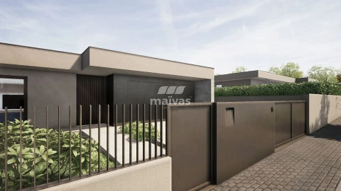 Moradia T3 para Venda em Soutelo