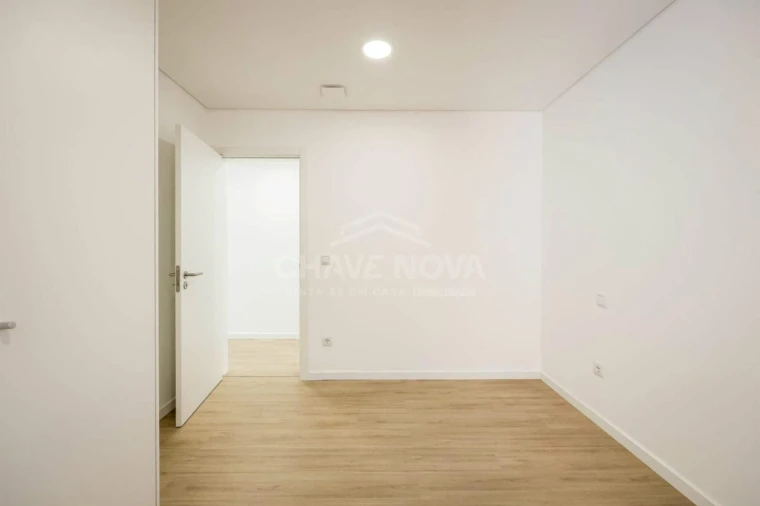 Prédio para Venda em Ílhavo (São Salvador) Foto 6