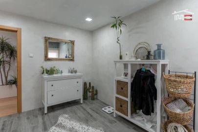 Moradia T5 para Venda em Freixianda, Ribeira do Fárrio e Formigais