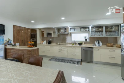 Moradia T5 para Venda em Freixianda, Ribeira do Fárrio e Formigais