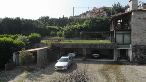 Moradia T6 para Venda em Gondar