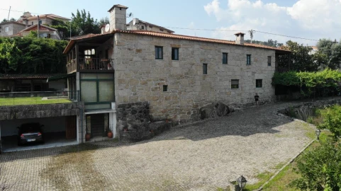 Moradia T6 para Venda em Gondar