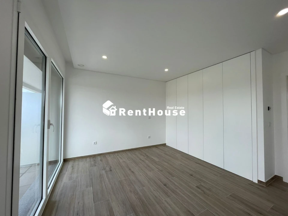 Moradia T3 para Venda em Arazede Foto 16