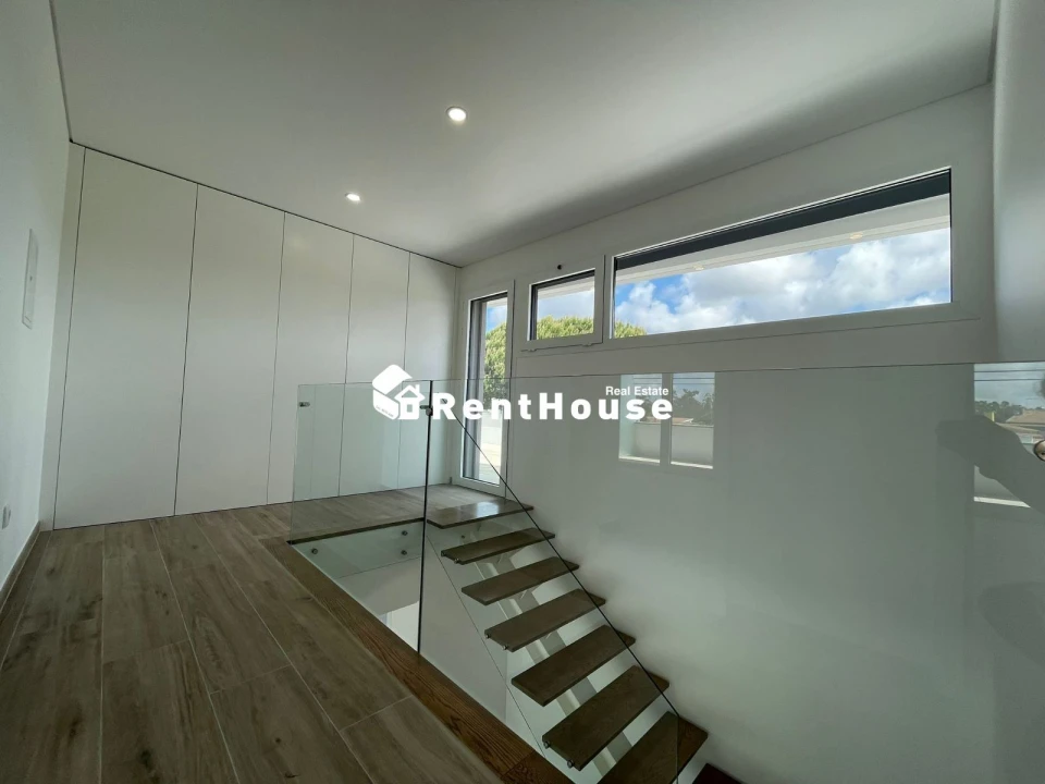 Moradia T3 para Venda em Arazede Foto 10