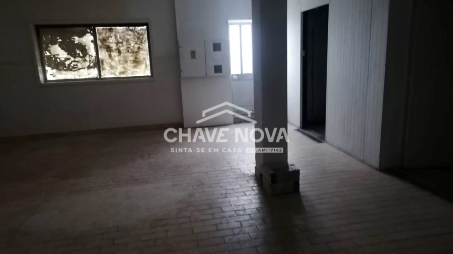 Negócio para Arrendamento em Fânzeres e São Pedro da Cova Foto 4