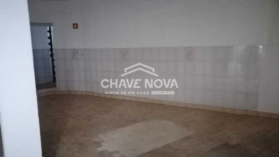 Negócio para Arrendamento em Fânzeres e São Pedro da Cova Foto 7