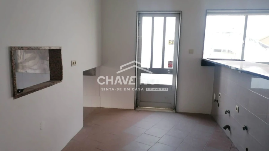 Negócio para Arrendamento em Fânzeres e São Pedro da Cova Foto 17