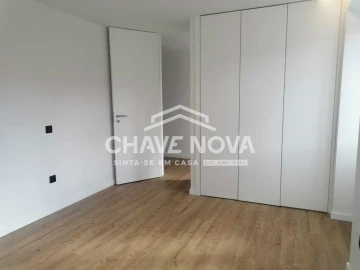 Moradia T5 para Venda em Macieira da Lixa e Caramos