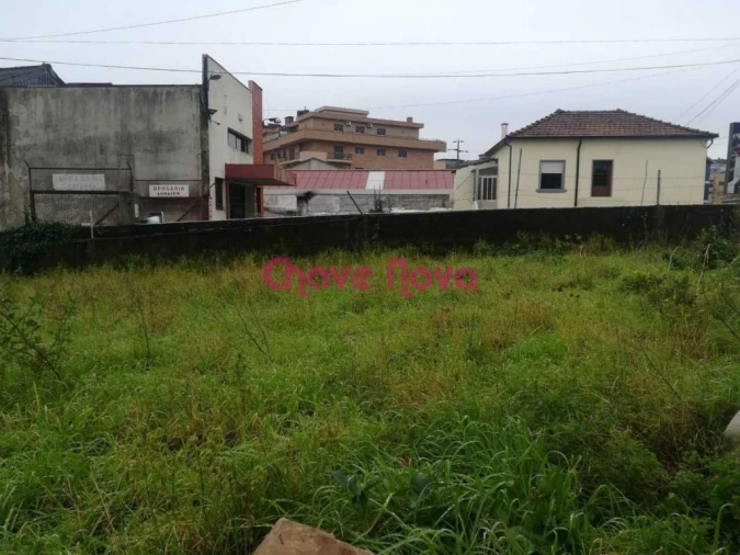 Terreno para Venda em Rio Tinto Foto 2