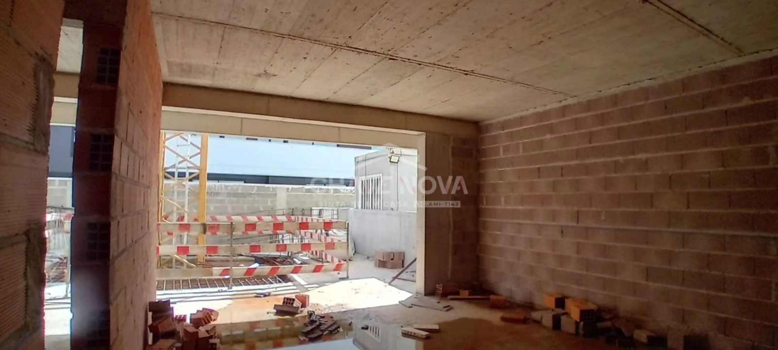 Apartamento T1 para Venda em Esgueira Foto 2